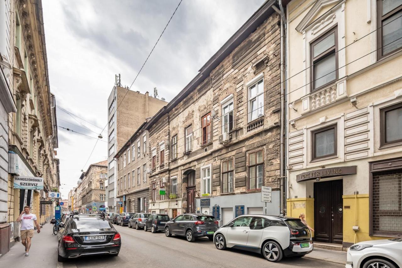 Simple And Central A C Home Budapest Eksteriør bilde